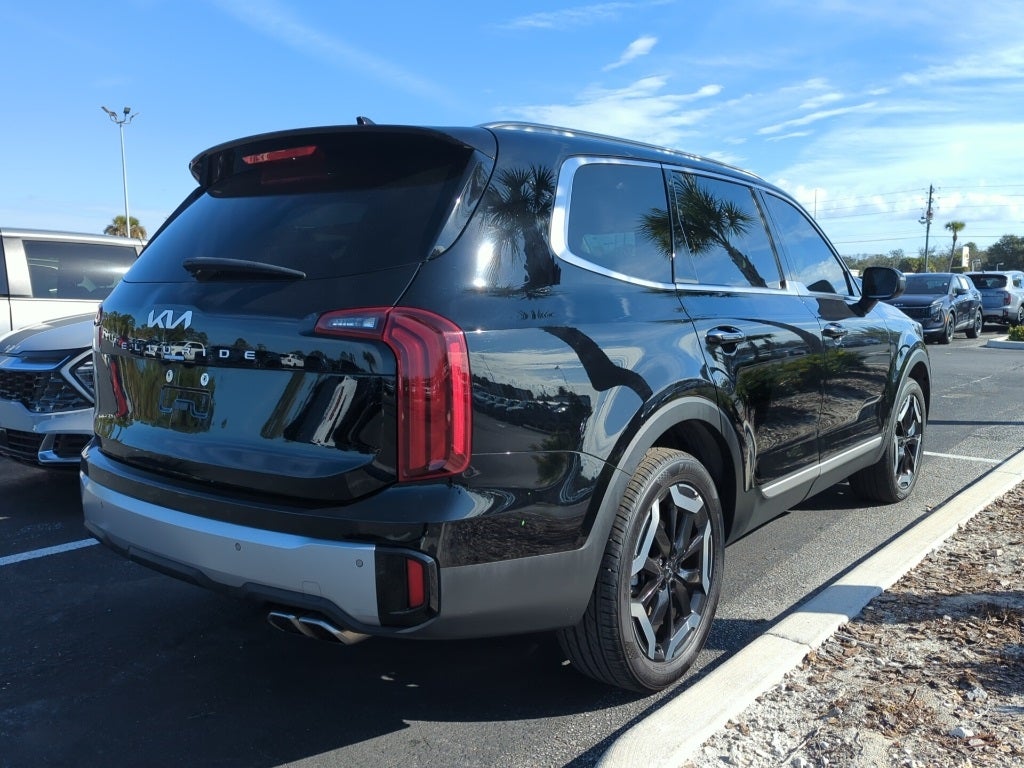 2023 Kia Telluride S