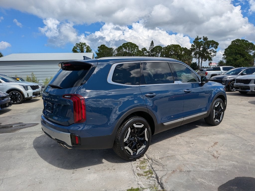 2024 Kia Telluride S
