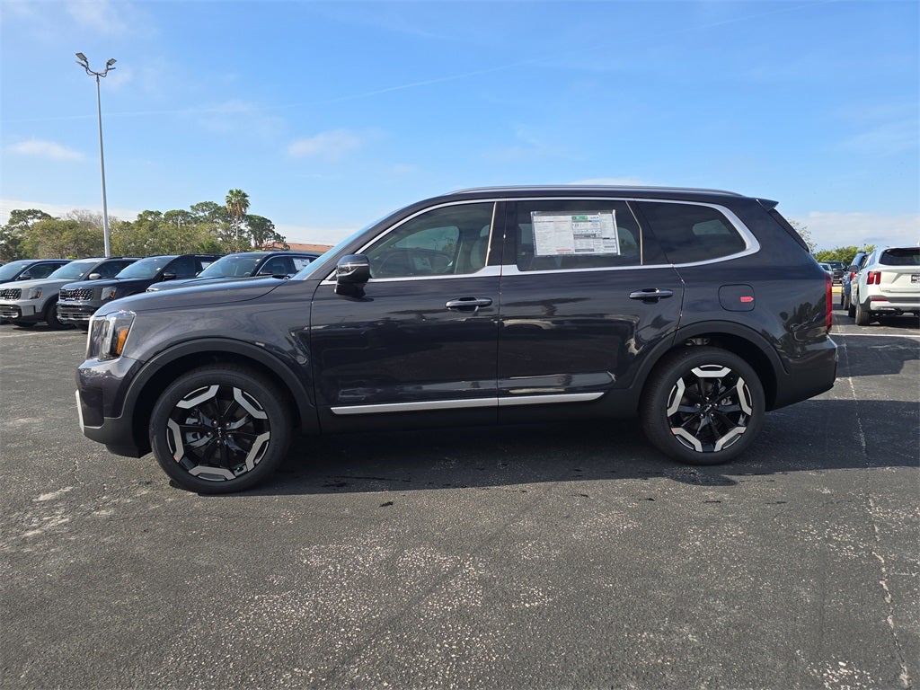 2025 Kia Telluride S
