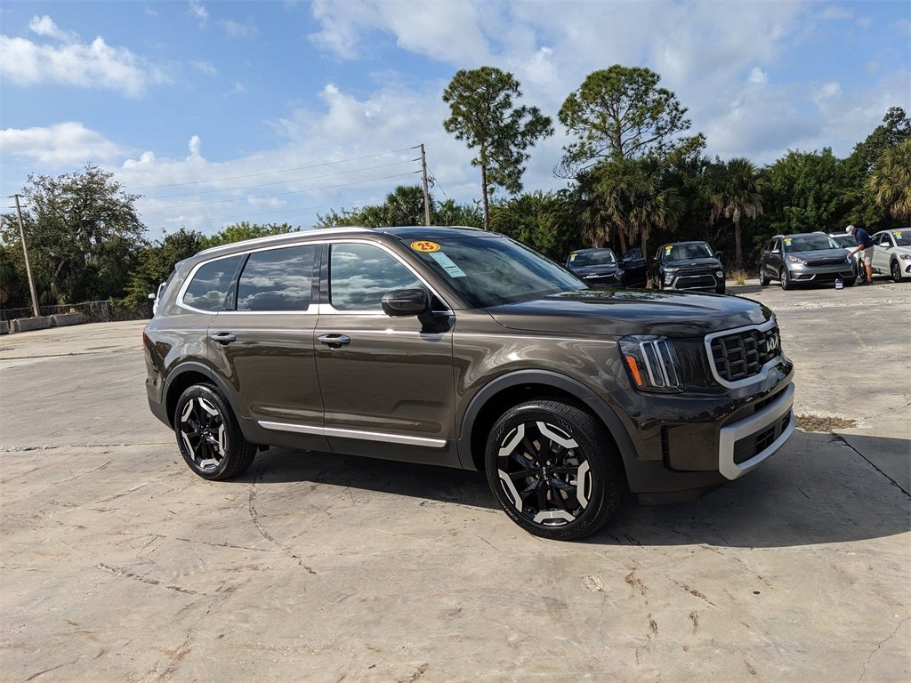 2025 Kia Telluride S