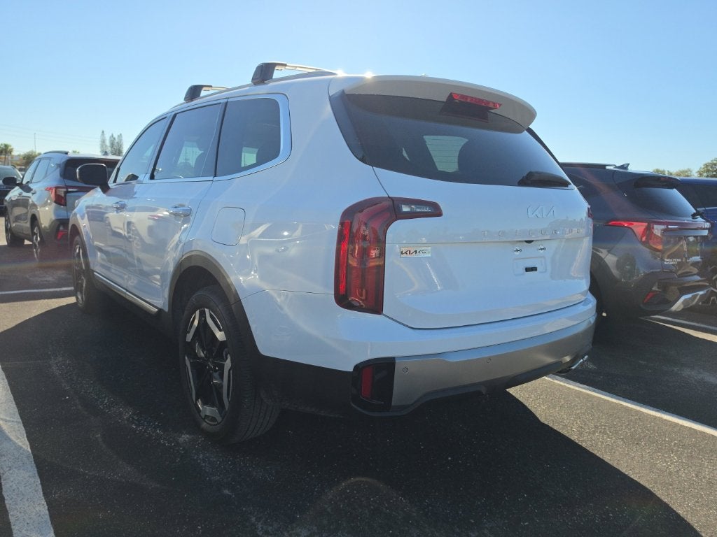 2024 Kia Telluride S