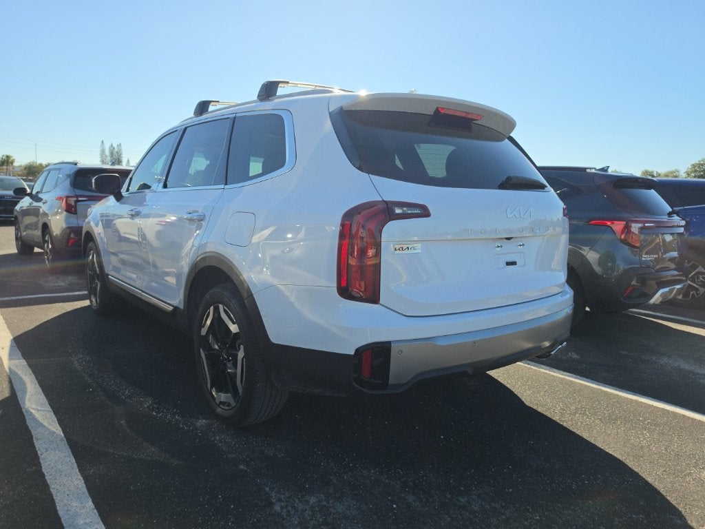 2024 Kia Telluride S