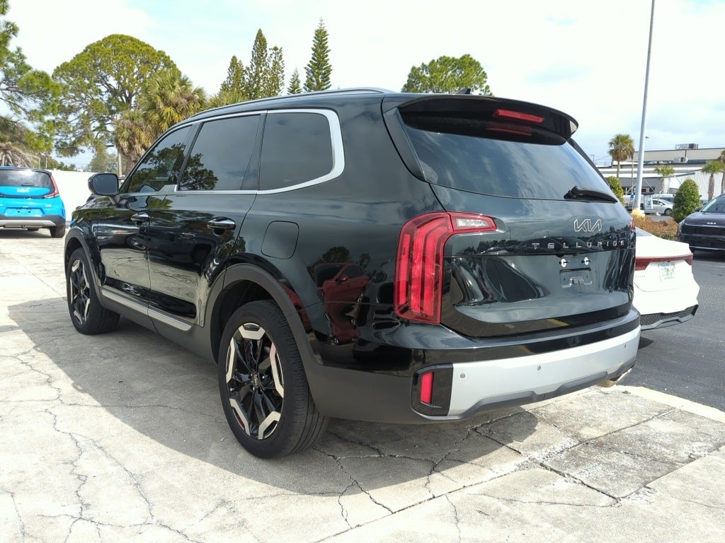 2023 Kia Telluride S