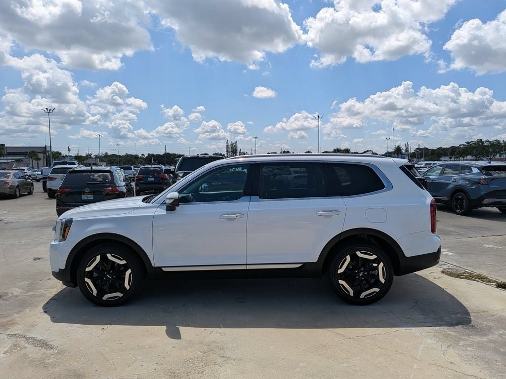 2023 Kia Telluride S