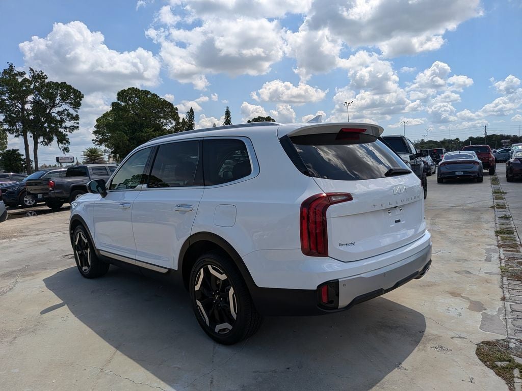 2023 Kia Telluride S