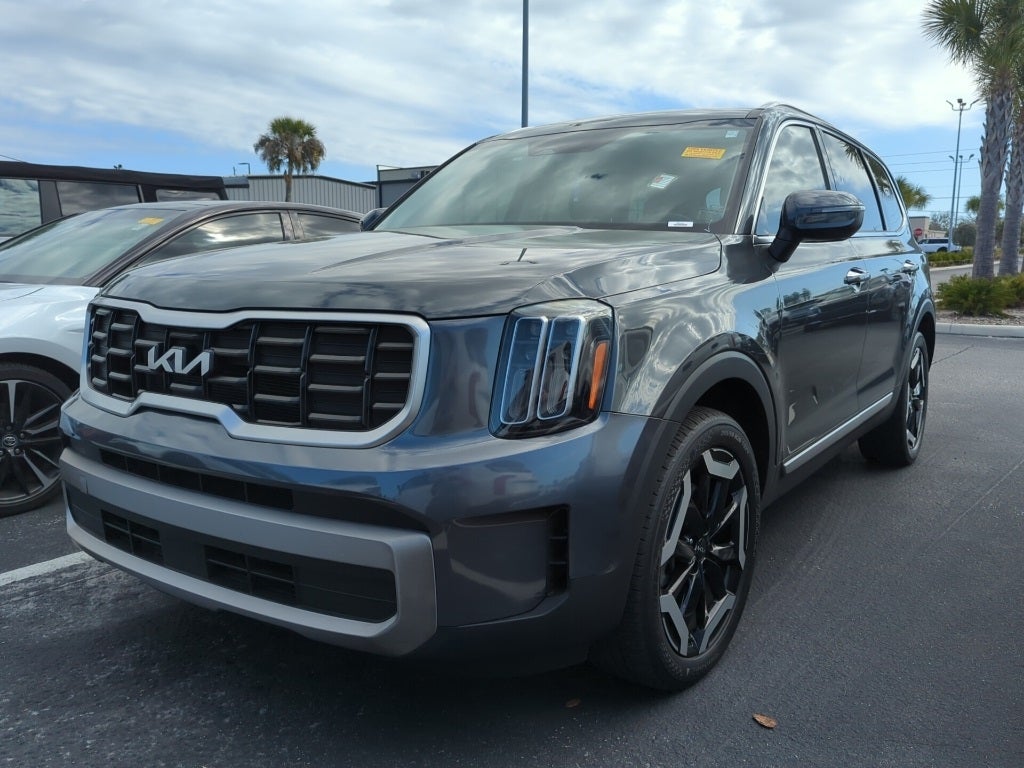 2023 Kia Telluride S