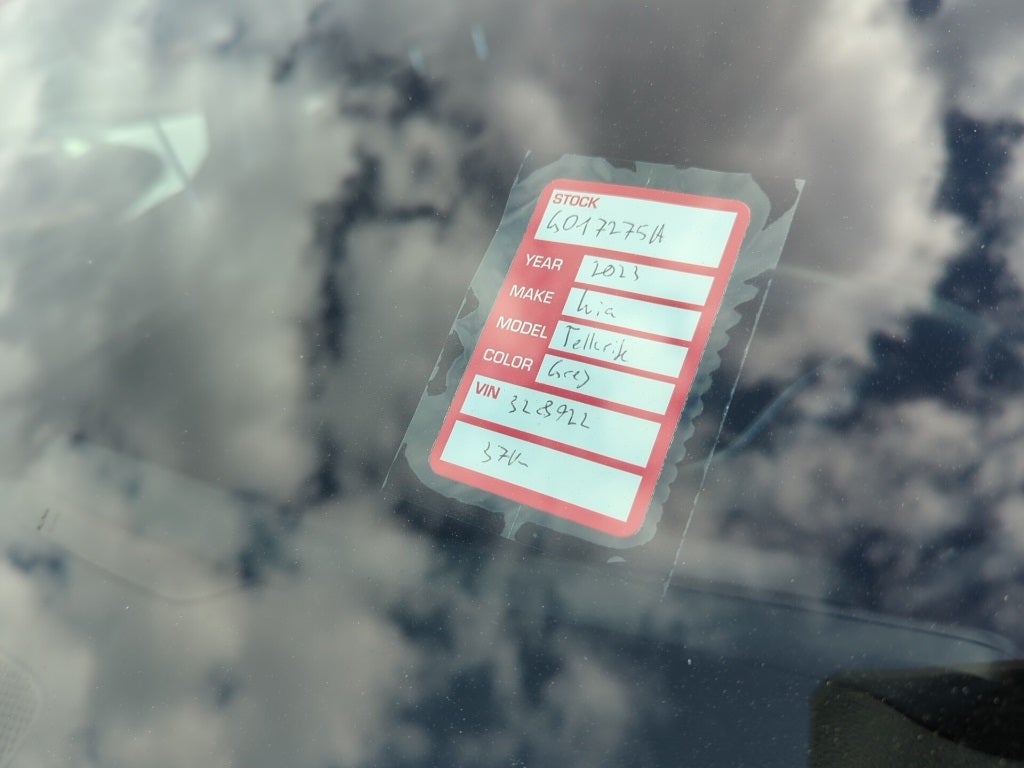 2023 Kia Telluride S