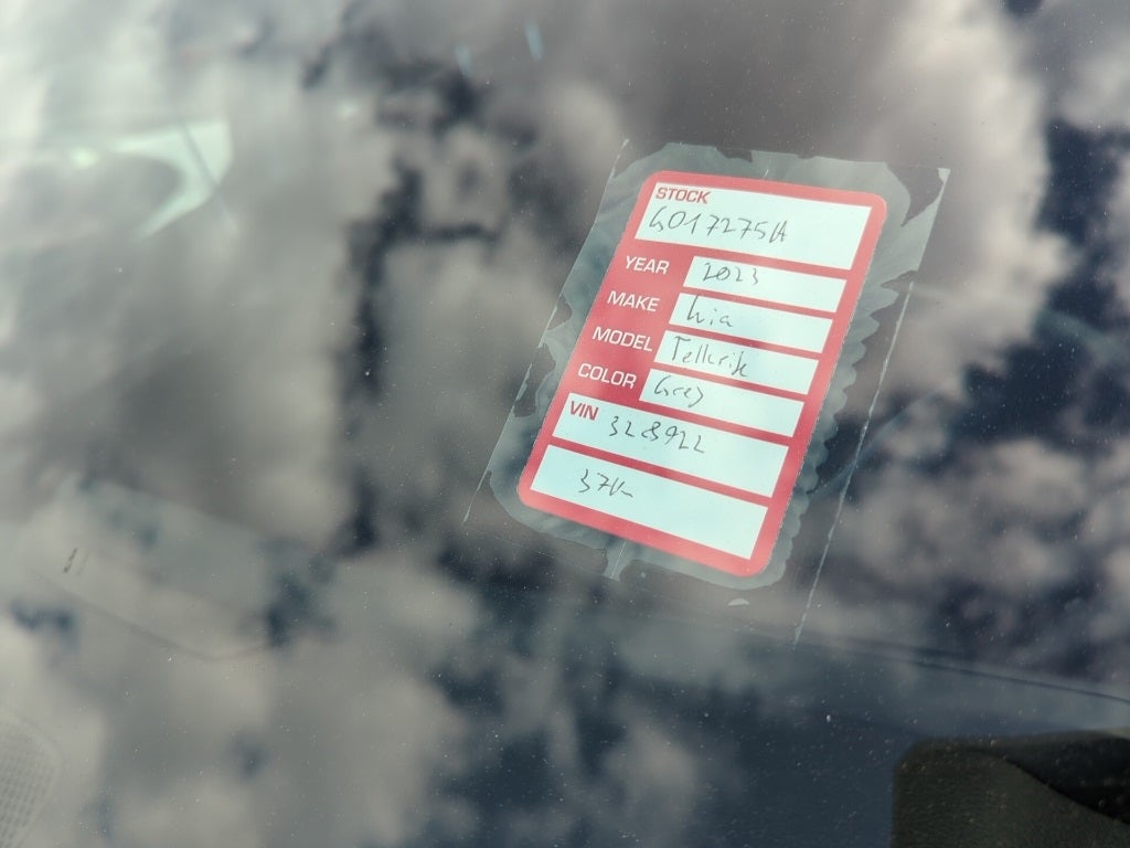 2023 Kia Telluride S