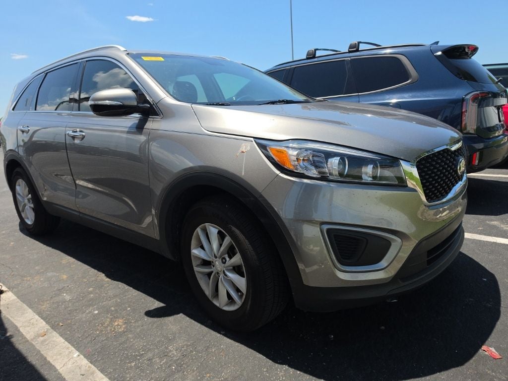 Used 2017 Kia Sorento LX with VIN 5XYPG4A30HG280633 for sale in New Port Richey, FL