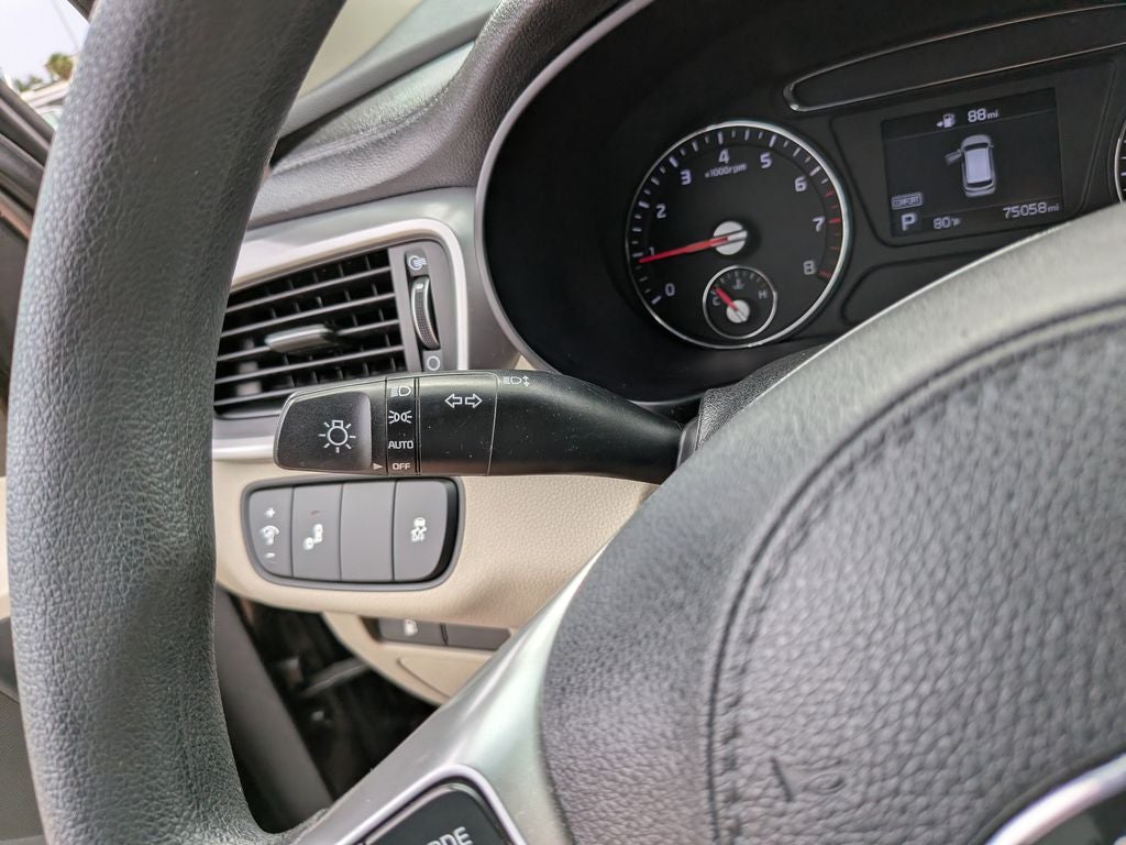 2019 Kia Sorento LX