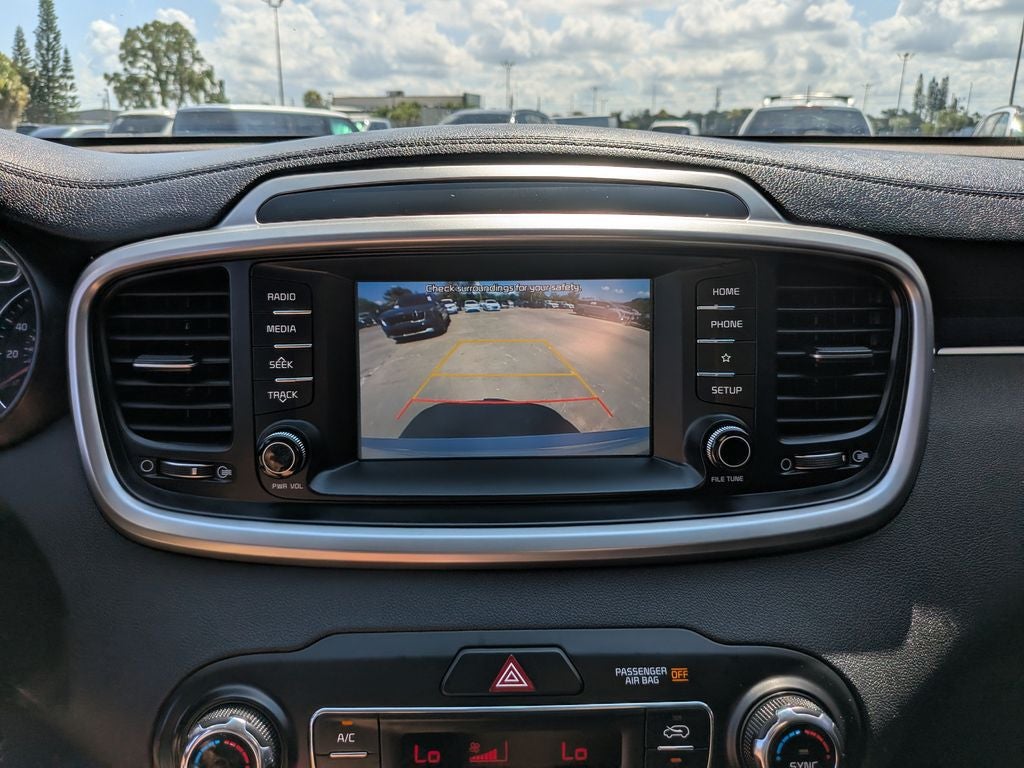 2020 Kia Sorento LX