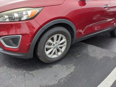 2016 Kia Sorento LX