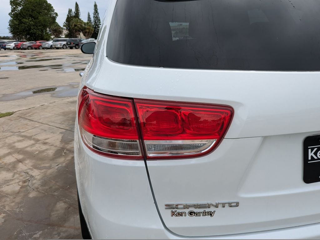 2017 Kia Sorento EX