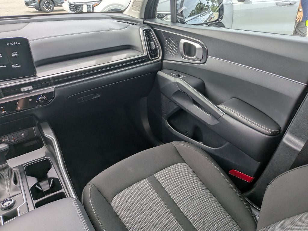 2024 Kia Sorento LX