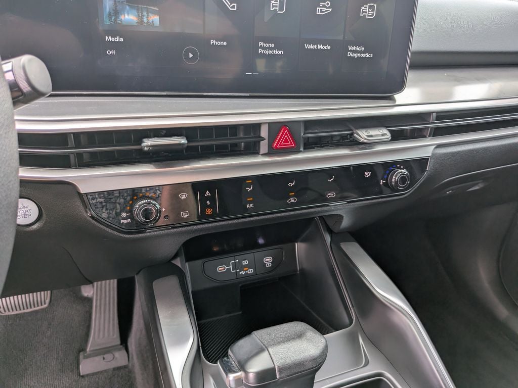 2024 Kia Sorento LX