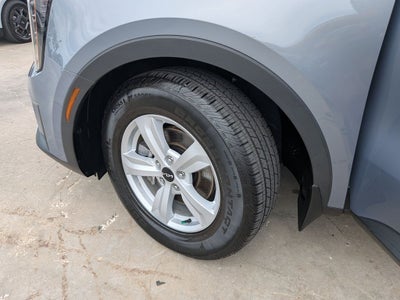 2024 Kia Sorento LX