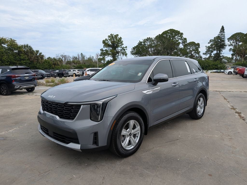 2024 Kia Sorento LX