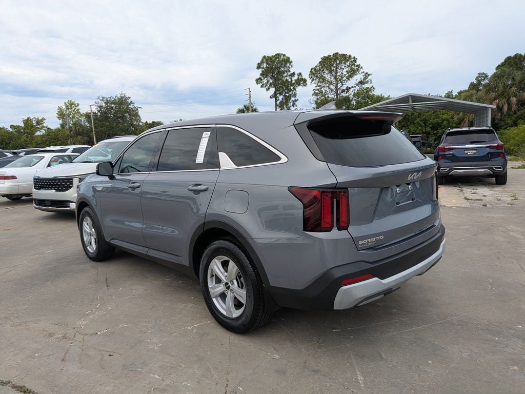 2024 Kia Sorento LX