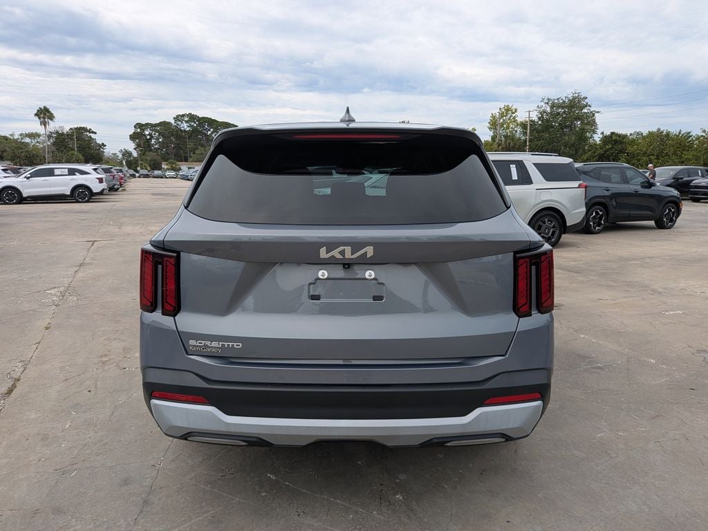 2024 Kia Sorento LX