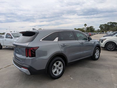 2024 Kia Sorento LX