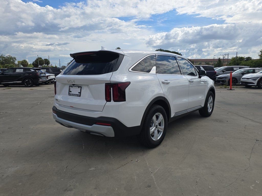 2026 Kia Sorento LX