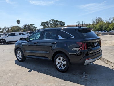 2025 Kia Sorento LX