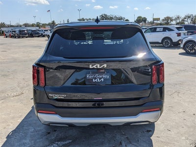 2025 Kia Sorento LX