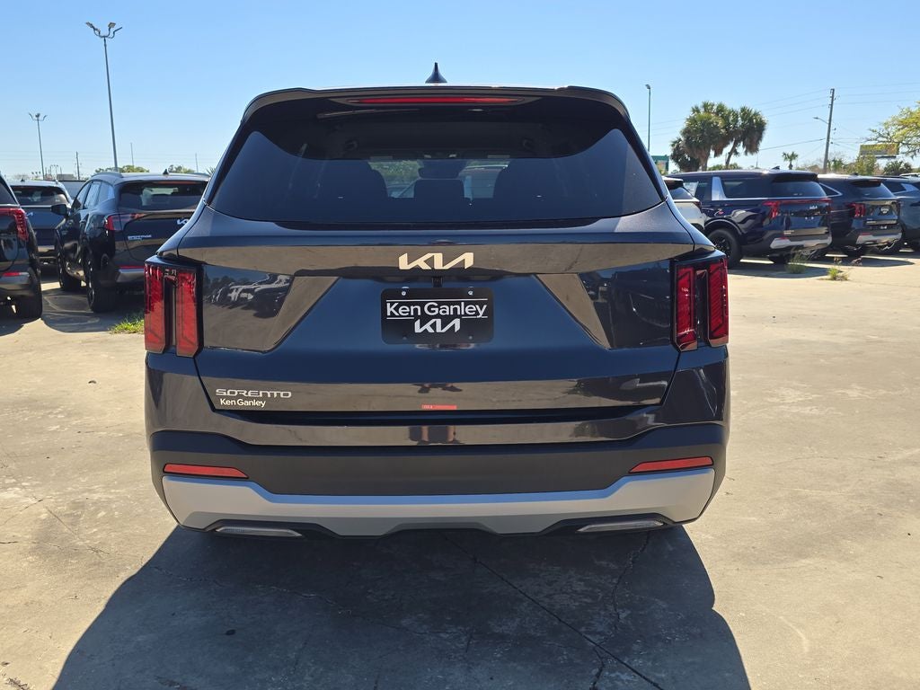 2026 Kia Sorento LX