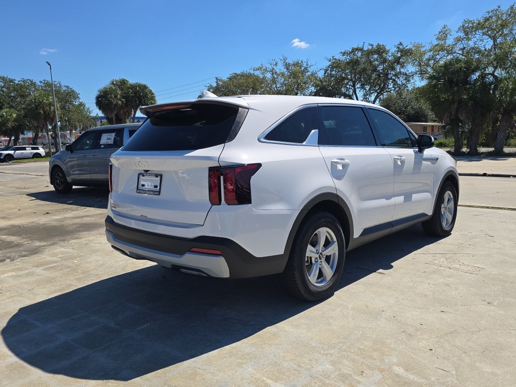 2026 Kia Sorento LX
