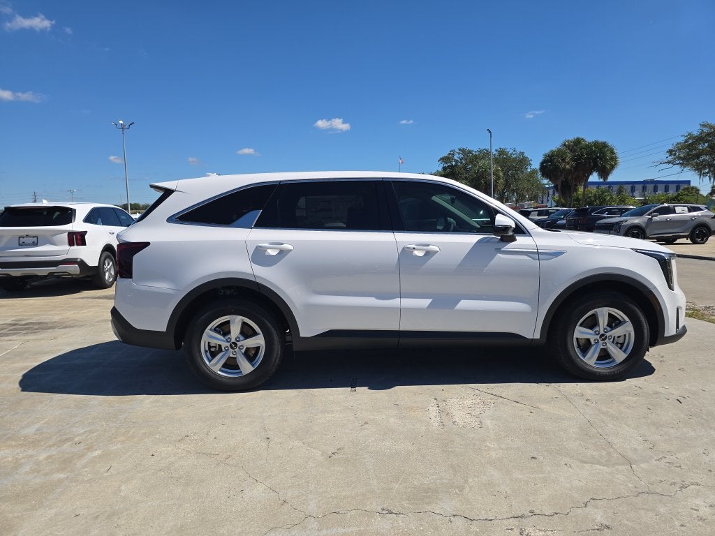 2026 Kia Sorento LX