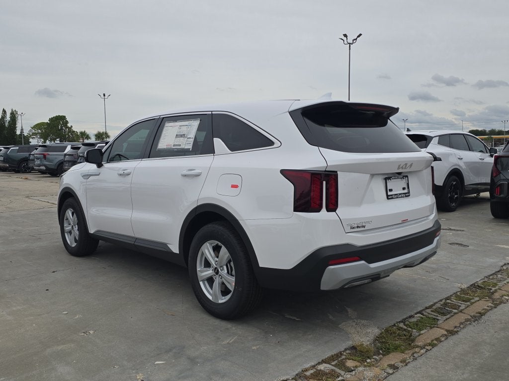 2026 Kia Sorento LX
