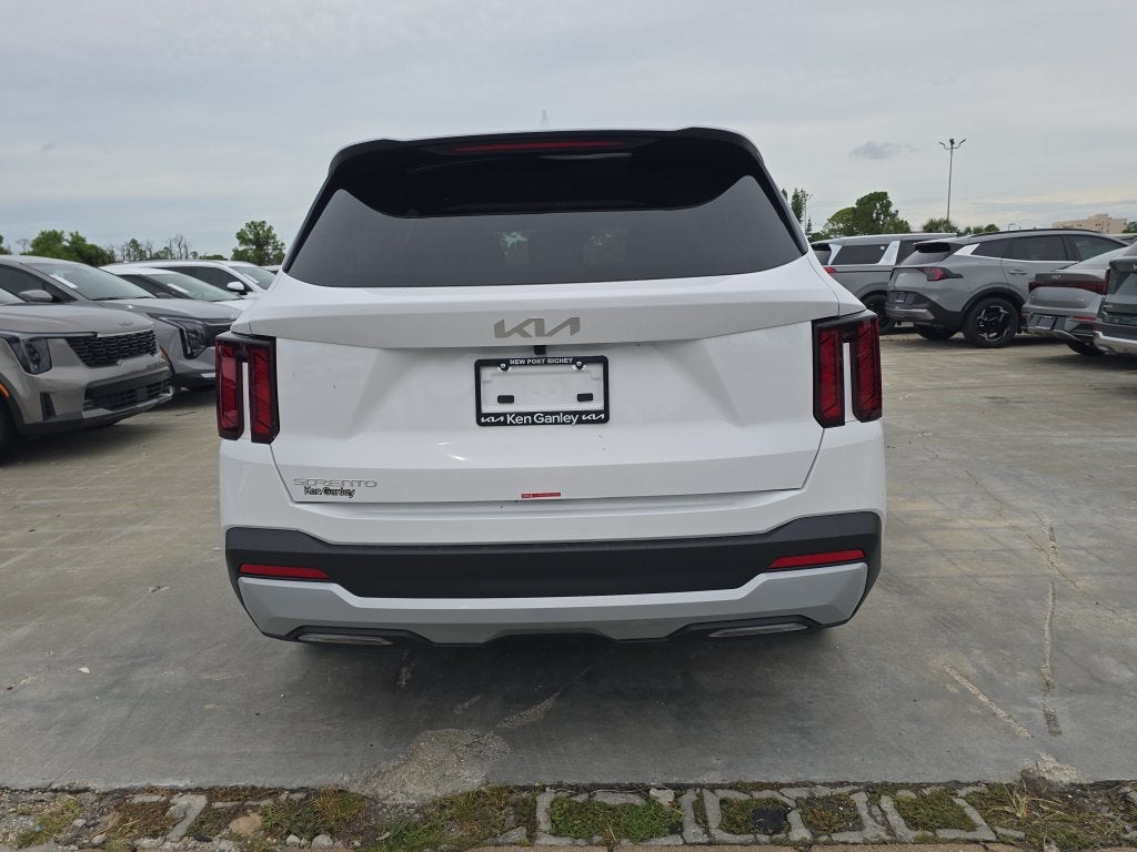 2026 Kia Sorento LX