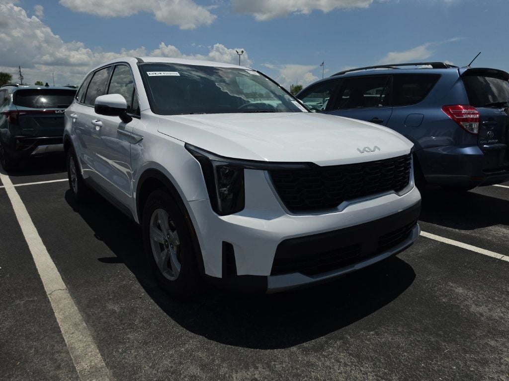 2024 Kia Sorento LX