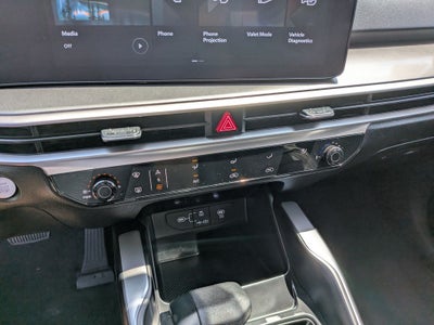 2024 Kia Sorento LX