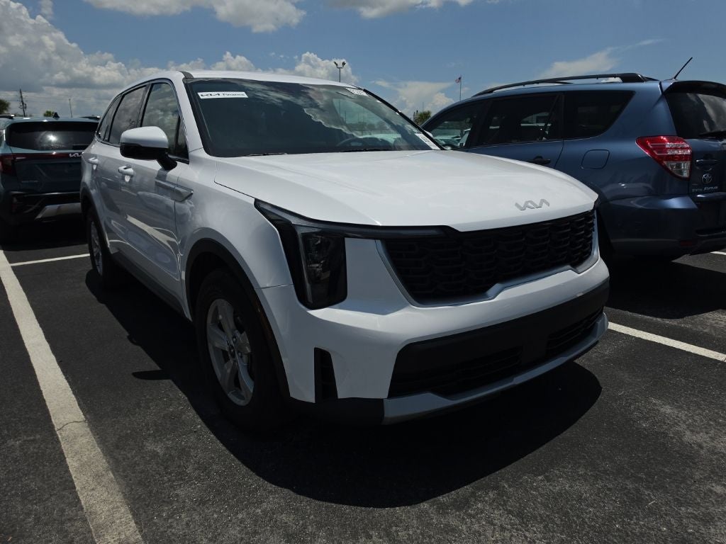 2024 Kia Sorento LX
