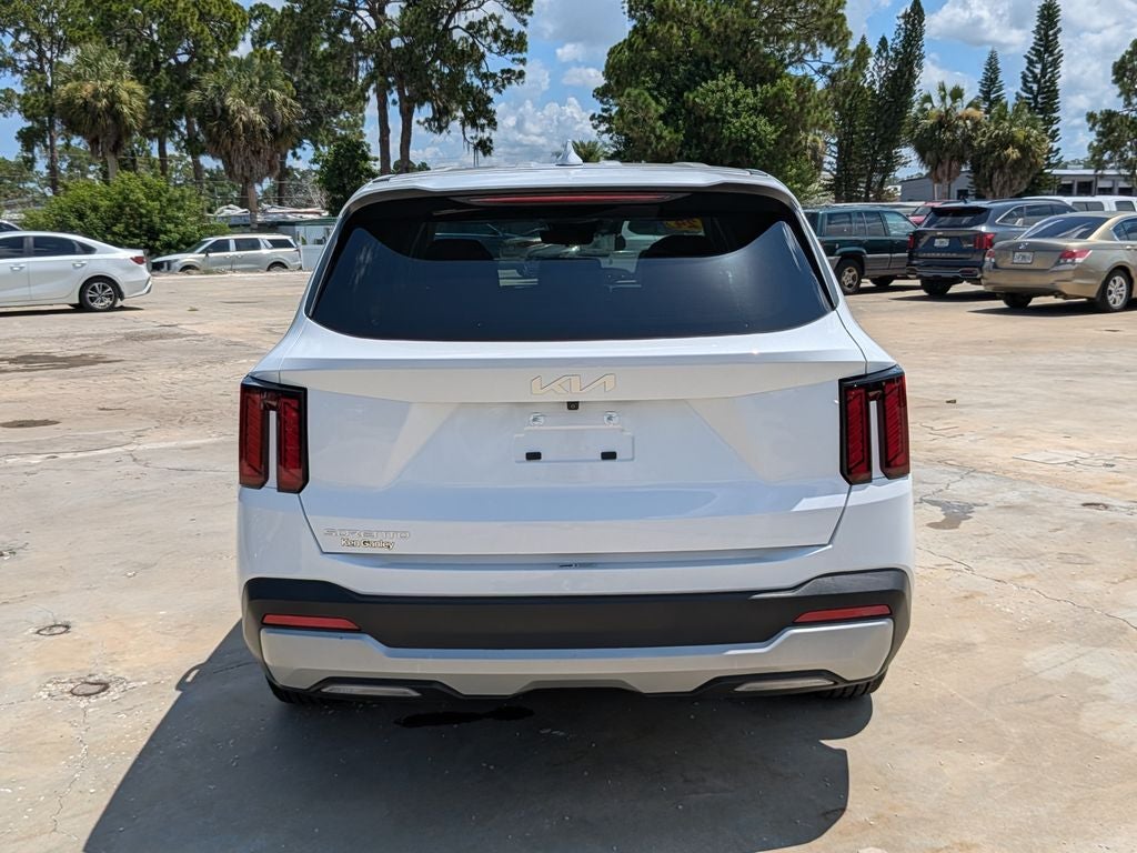 2024 Kia Sorento LX