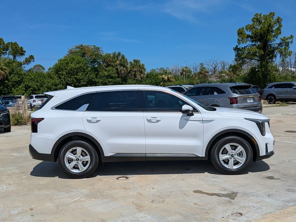2024 Kia Sorento LX