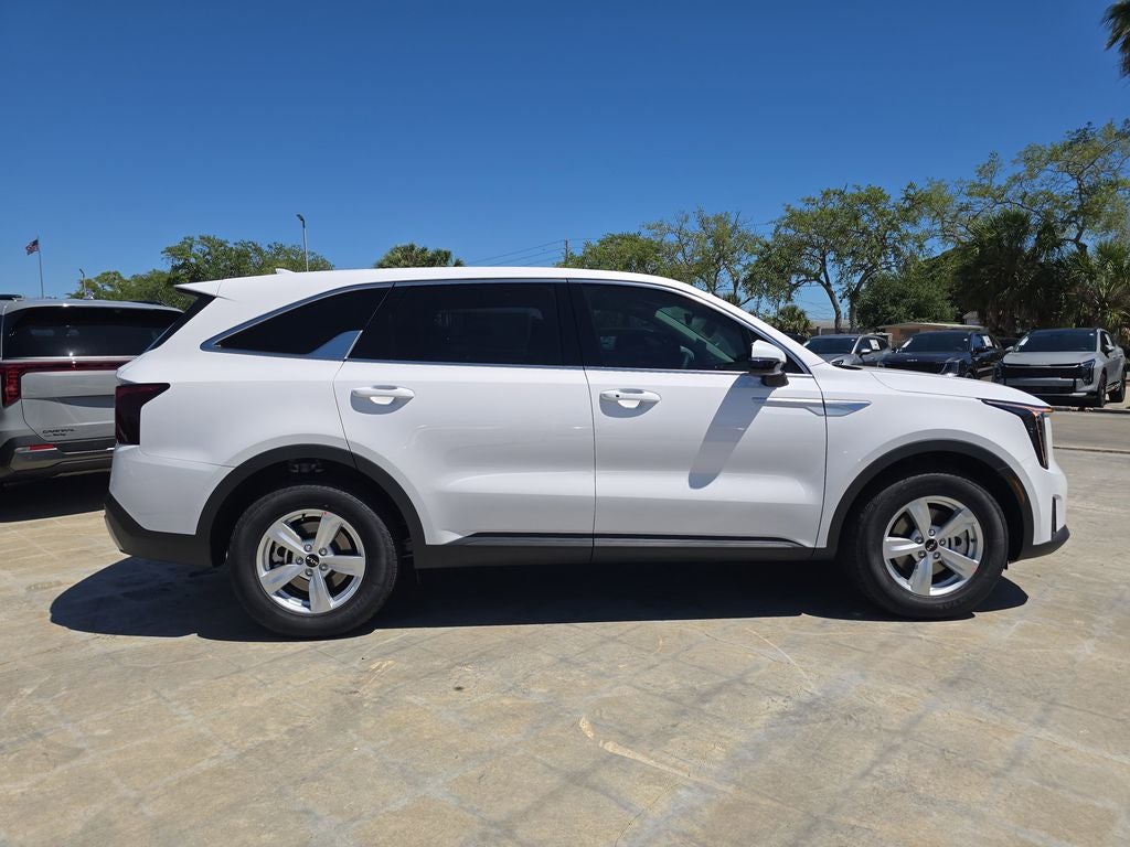 2026 Kia Sorento LX