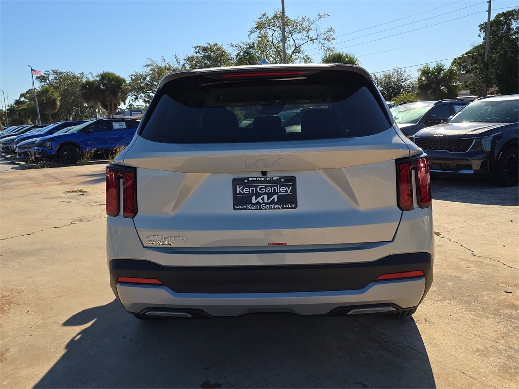 2026 Kia Sorento LX