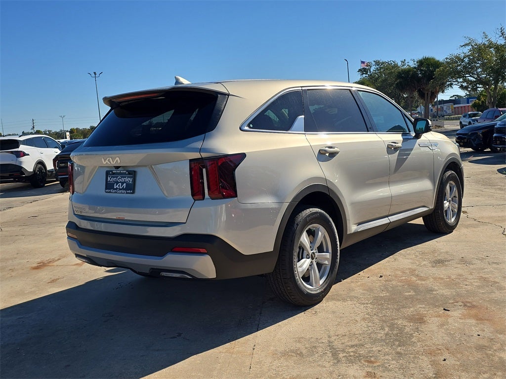 2026 Kia Sorento LX