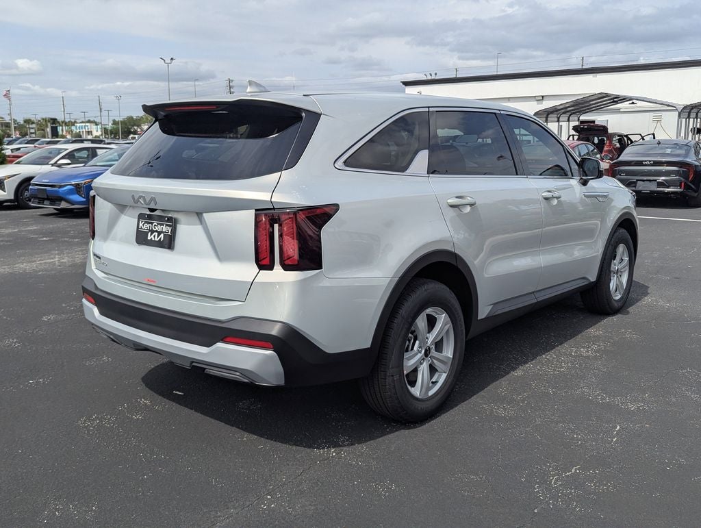 2026 Kia Sorento LX