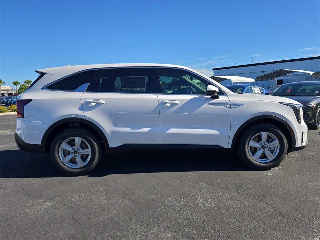 2026 Kia Sorento LX