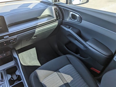 2025 Kia Sorento LX