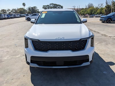 2025 Kia Sorento LX