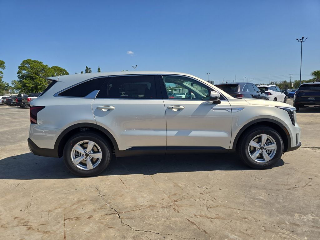 2026 Kia Sorento LX