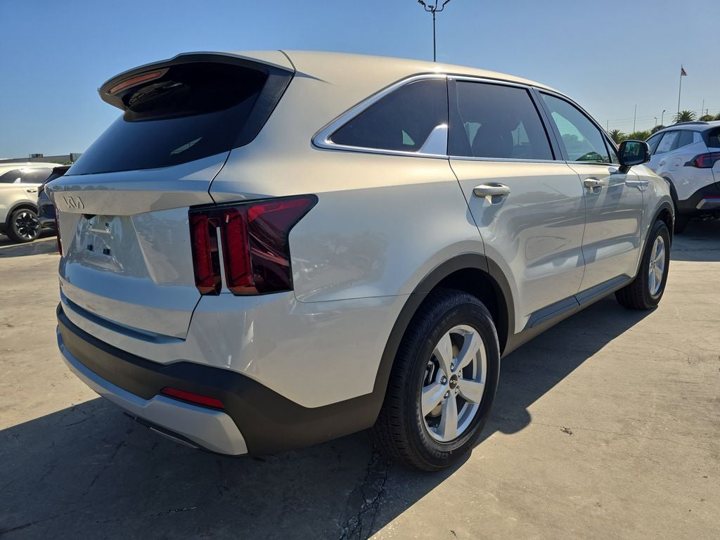 2026 Kia Sorento LX