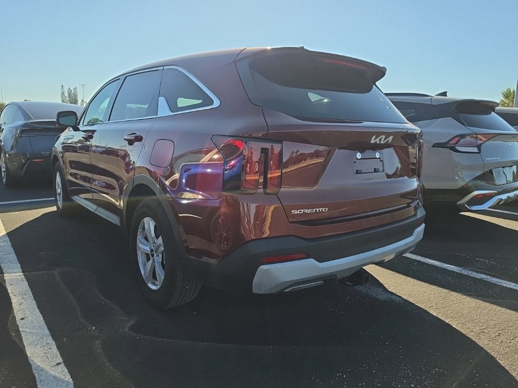 2025 Kia Sorento LX