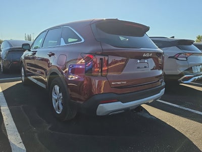 2025 Kia Sorento LX
