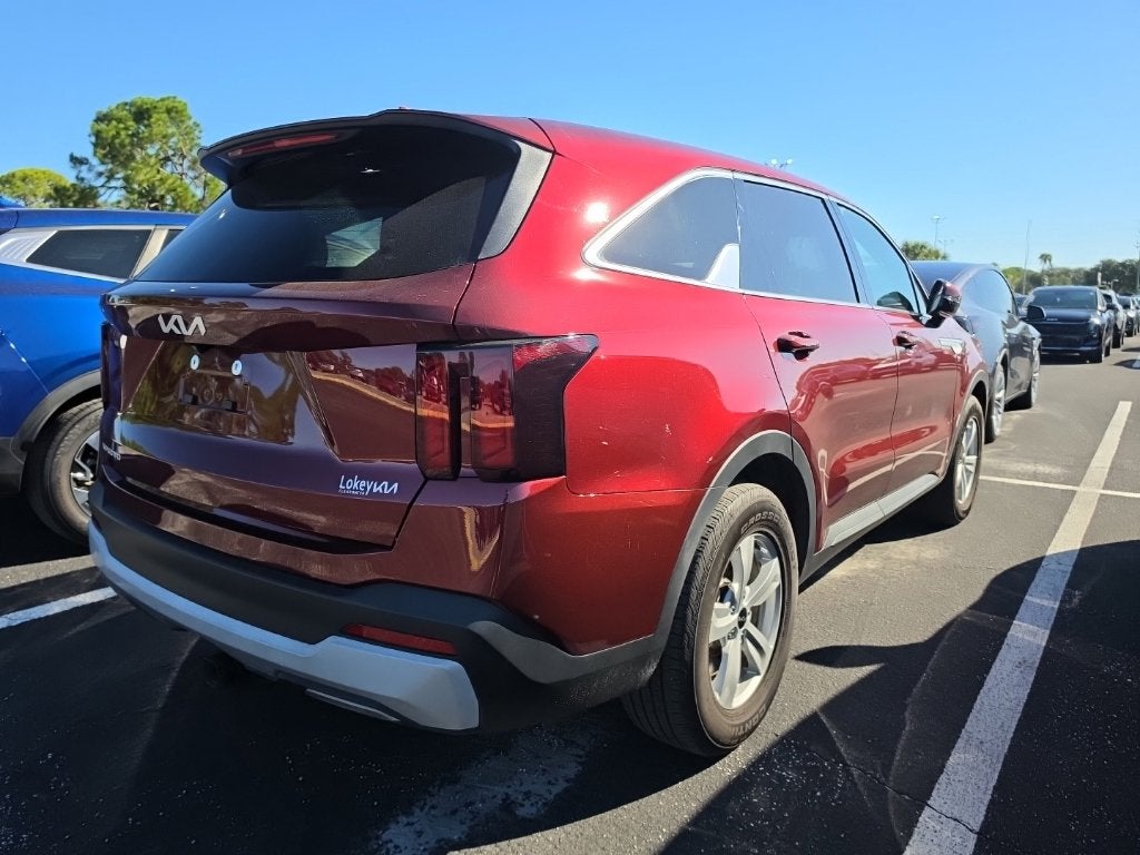 2025 Kia Sorento LX
