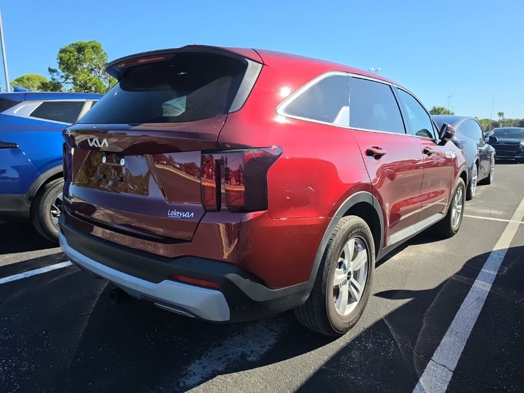 2025 Kia Sorento LX